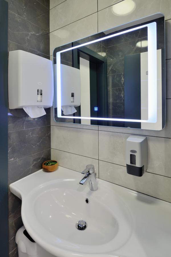 خيساريا Hotel Hello Hissar المظهر الخارجي الصورة
